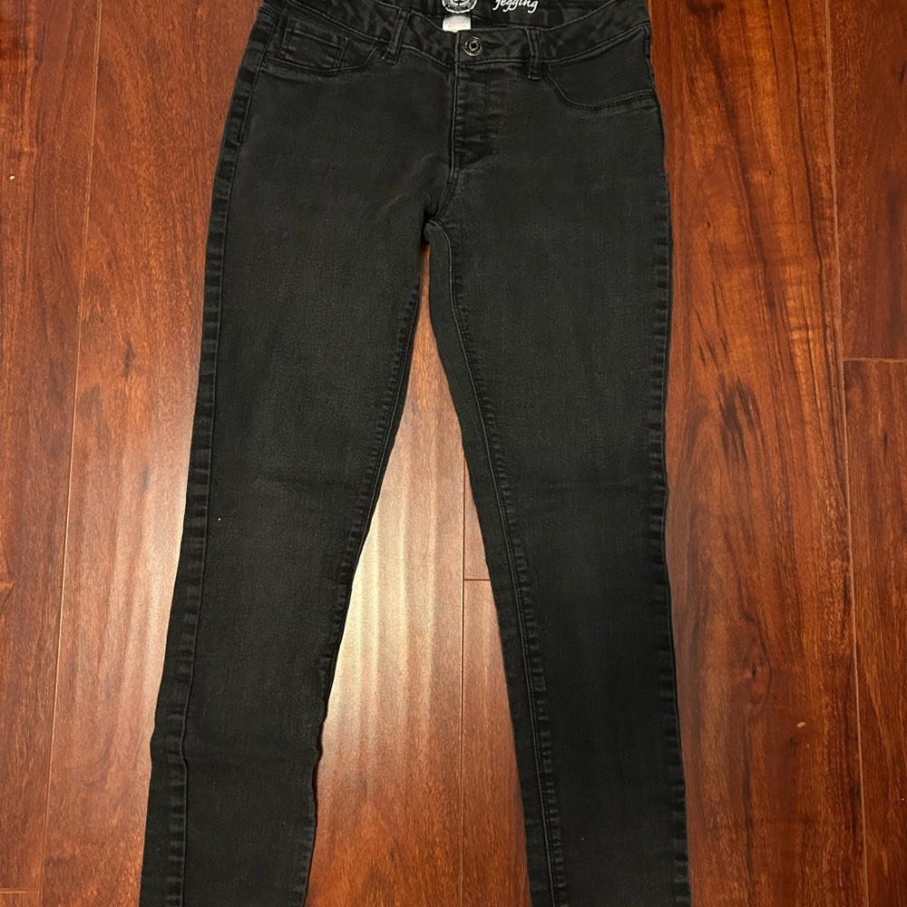 Black Skinny Jeans